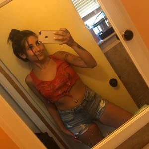 Meet your Posher, Molly